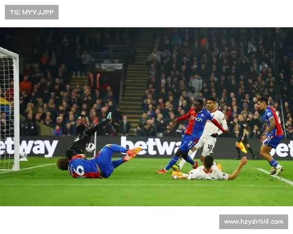 曼城7号后卫战术分析与应用：从防守布局到进攻转化的全面解读