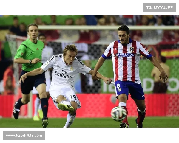 巴黎圣日耳曼与马赛球迷文化差异的深度剖析与比较 巴黎圣日耳曼与马赛球迷文化差异的深度剖析与比较